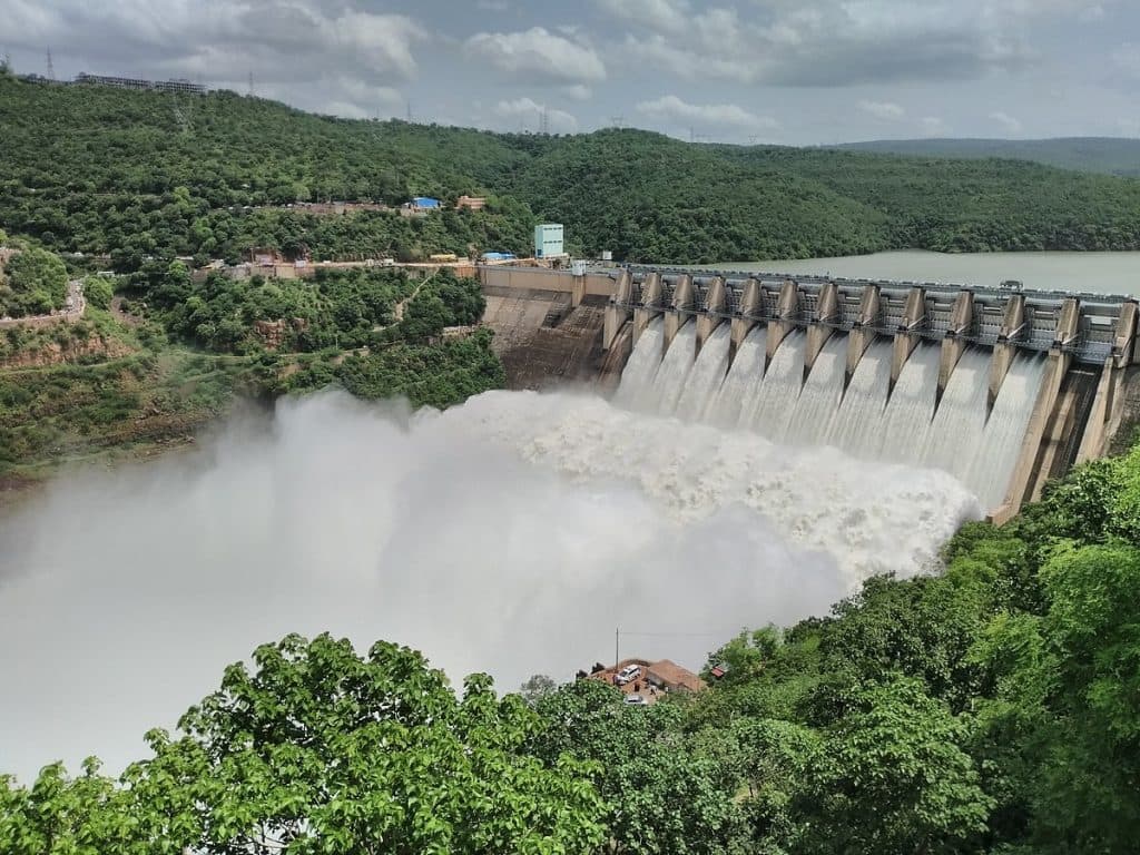 Glass Block Bopoma Dam — Water Security